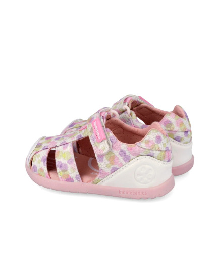 Sandals for Girl Biomecanics